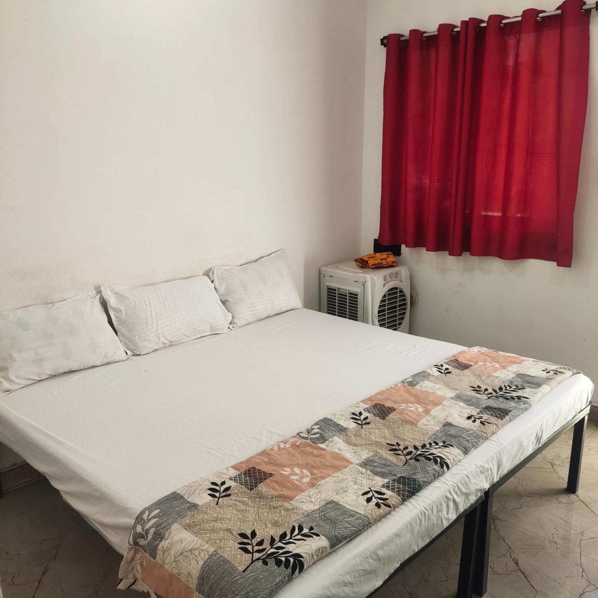 Homestay Maa Yatri Niwas *
